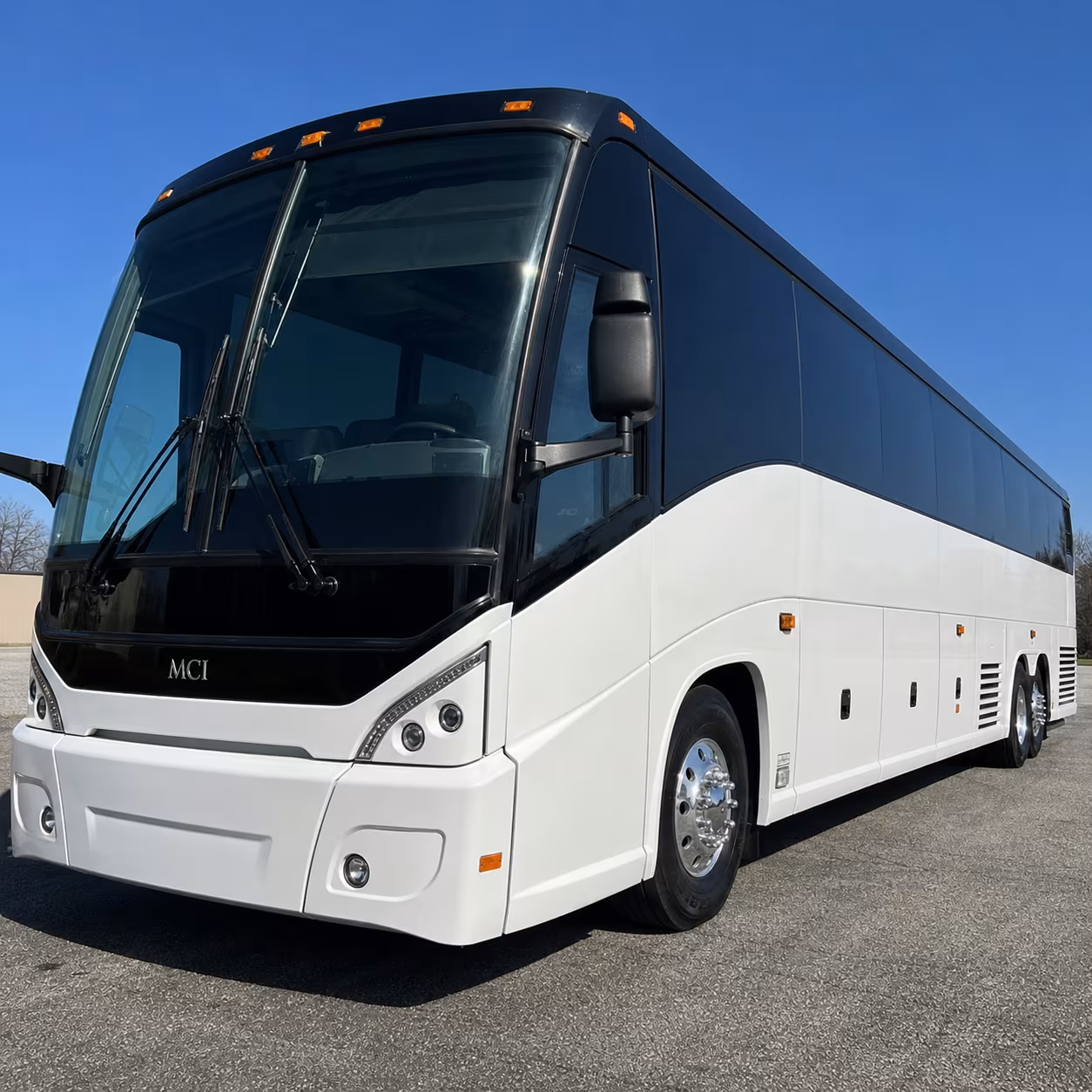 bus rentals for corporate wine and brewery outings in chandler