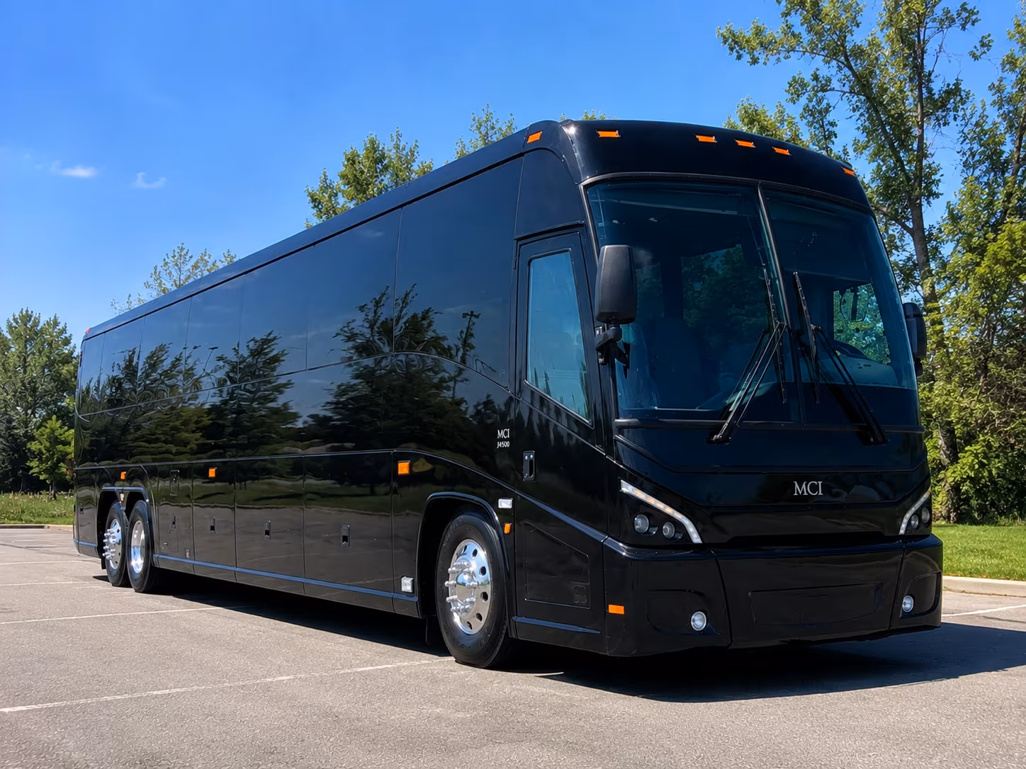 charter buses to ak chin pavilion shows from chandler