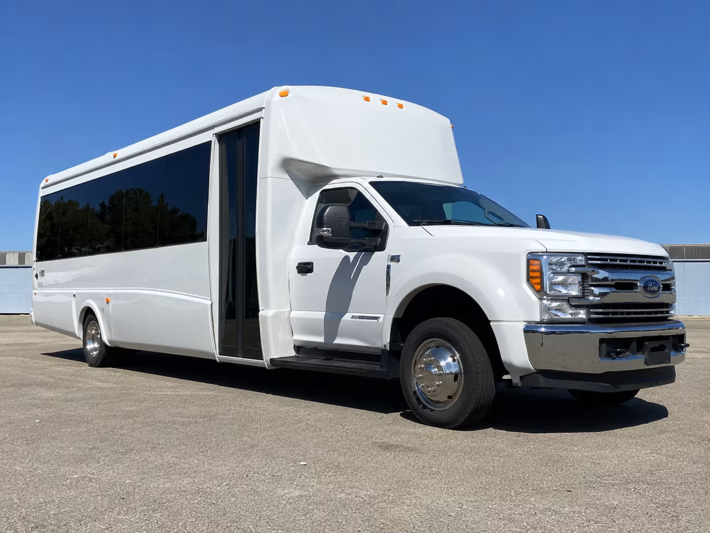 concert and festival buses serving chandler
