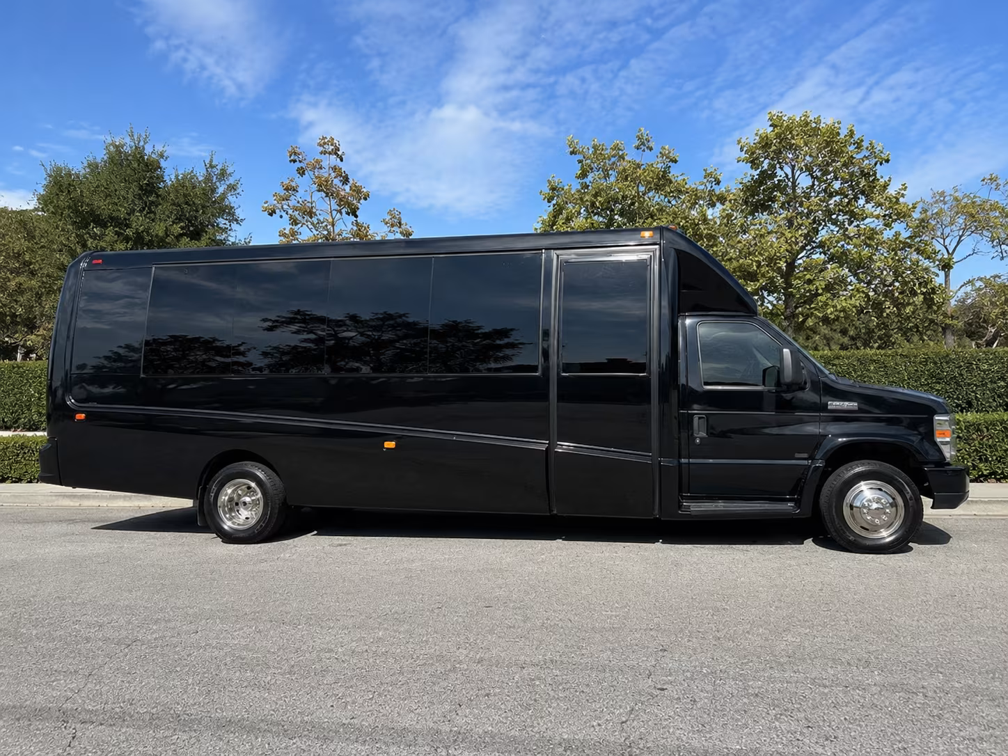 weekly worship shuttle buses for chandler congregations